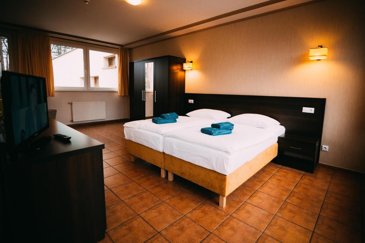 Wodnik Turawa Hotel Екстериор снимка
