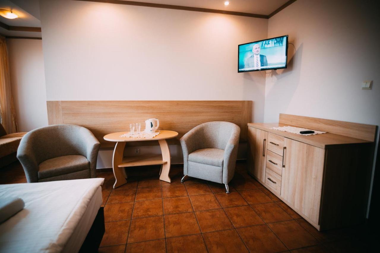 Wodnik Turawa Hotel Екстериор снимка