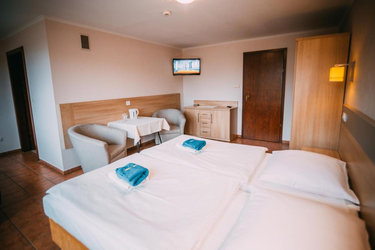 Wodnik Turawa Hotel Екстериор снимка