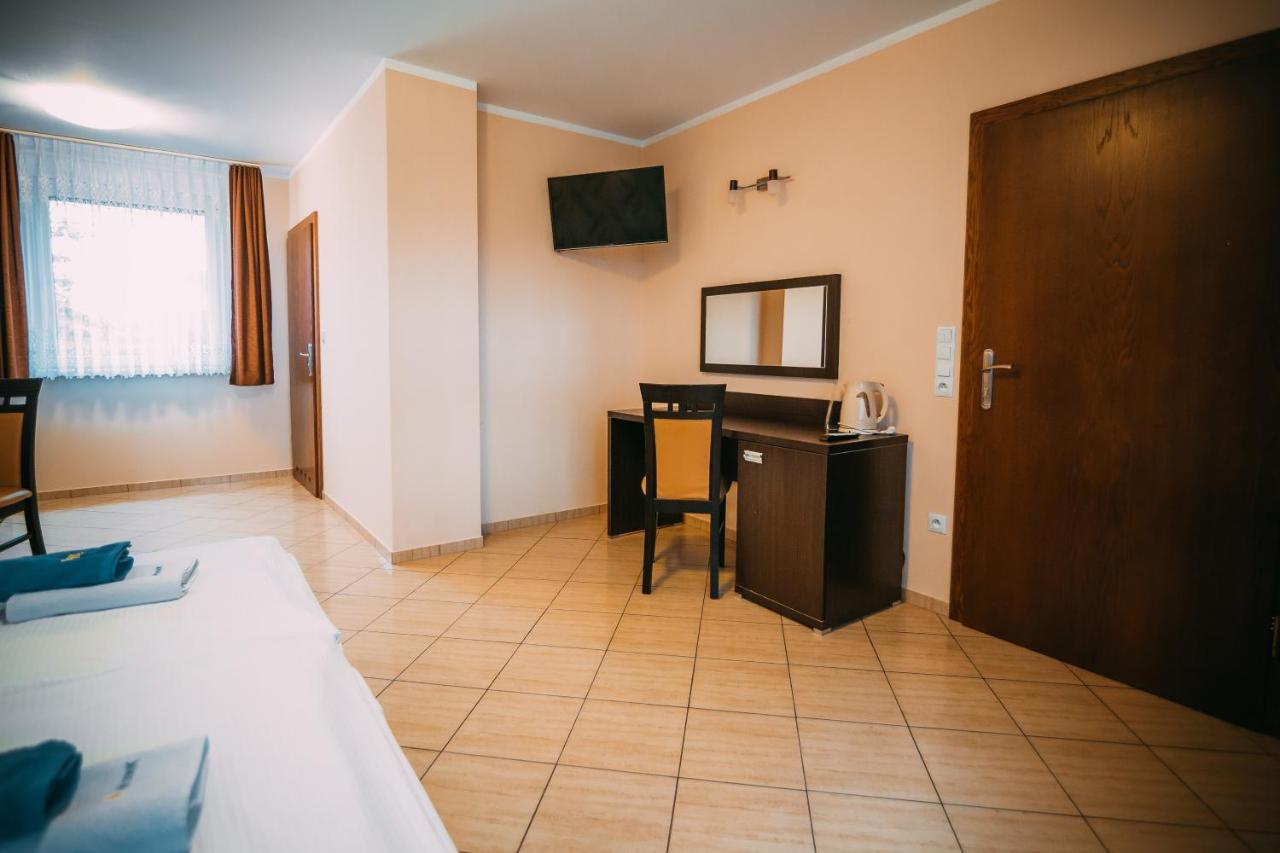 Wodnik Turawa Hotel Екстериор снимка