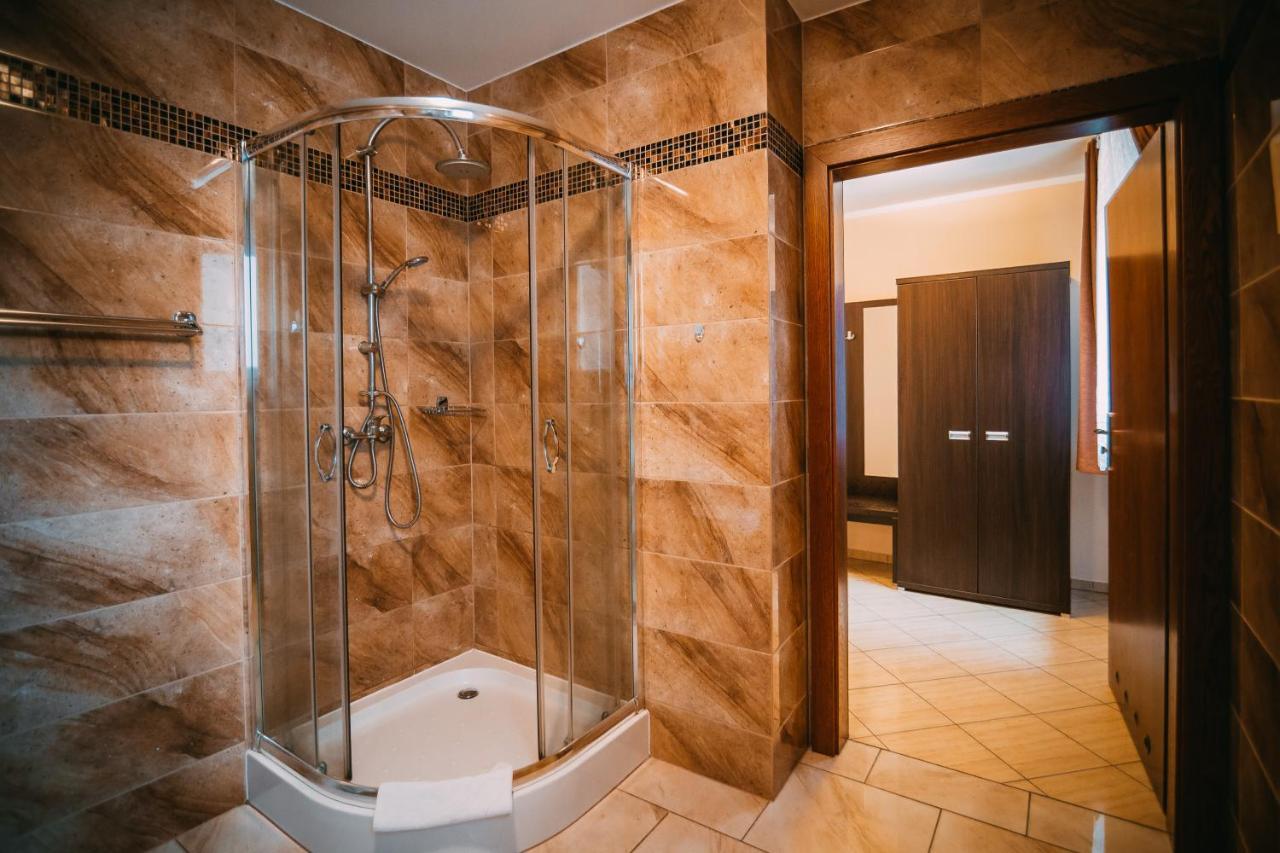 Wodnik Turawa Hotel Екстериор снимка