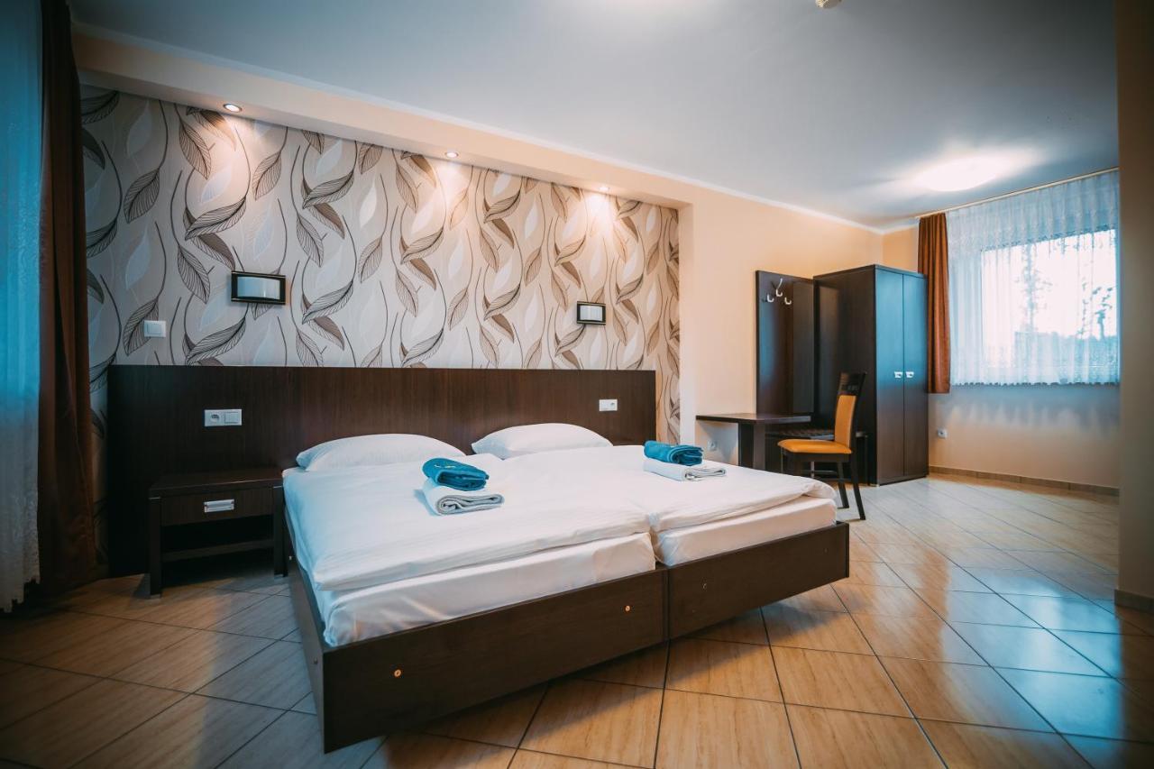 Wodnik Turawa Hotel Екстериор снимка